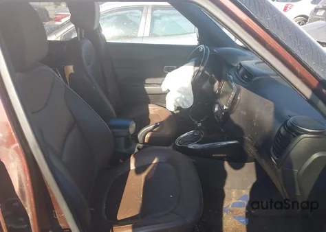 2017 Kia Soul + z USA, uszkodzony, nr VIN KNDJP3A58H7472963